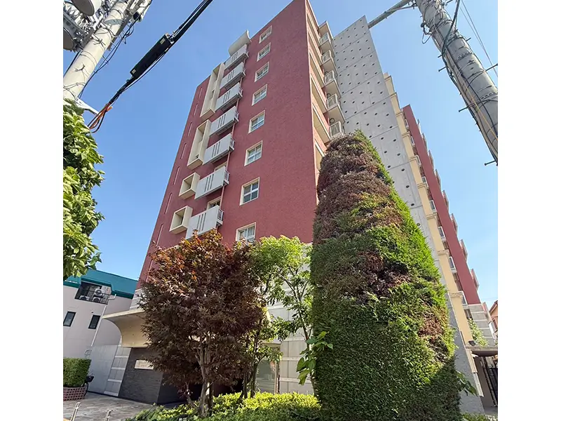 コナパラッツォ甲子園（2LDK）中古マンションの外観