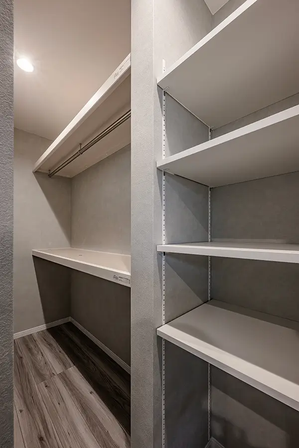 八尾市の新築注文住宅　クローゼット｜7ARC施工事例