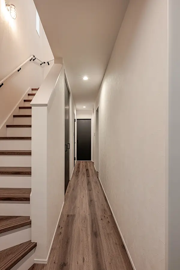 東大阪市の新築注文住宅　廊下｜7ARC（セブンアーク）施工事例