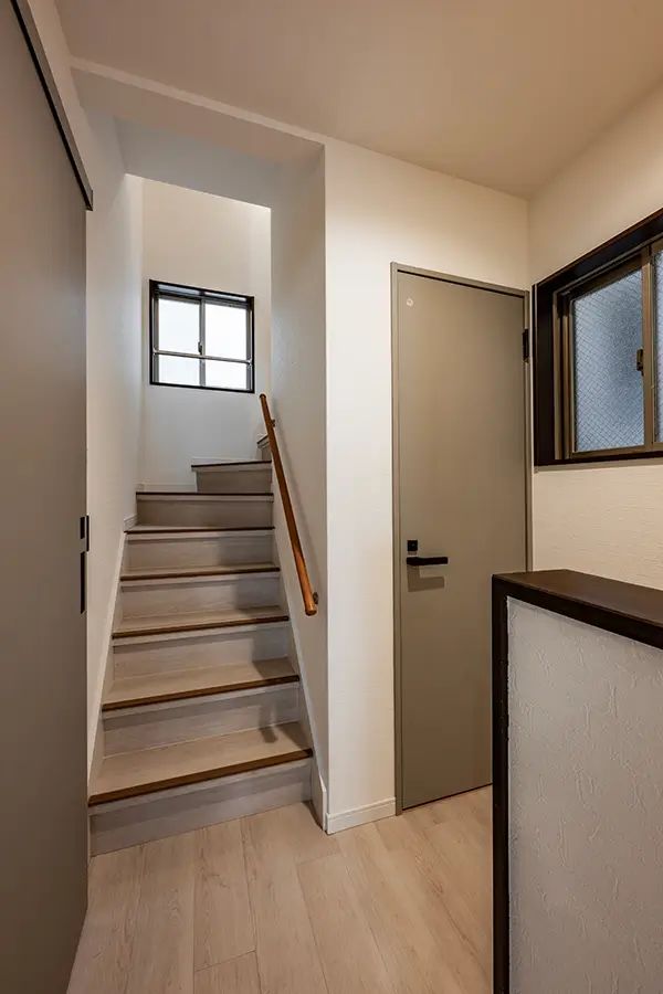 大阪市大正区のリフォーム住宅　廊下｜7ARC（セブンアーク）施工事例