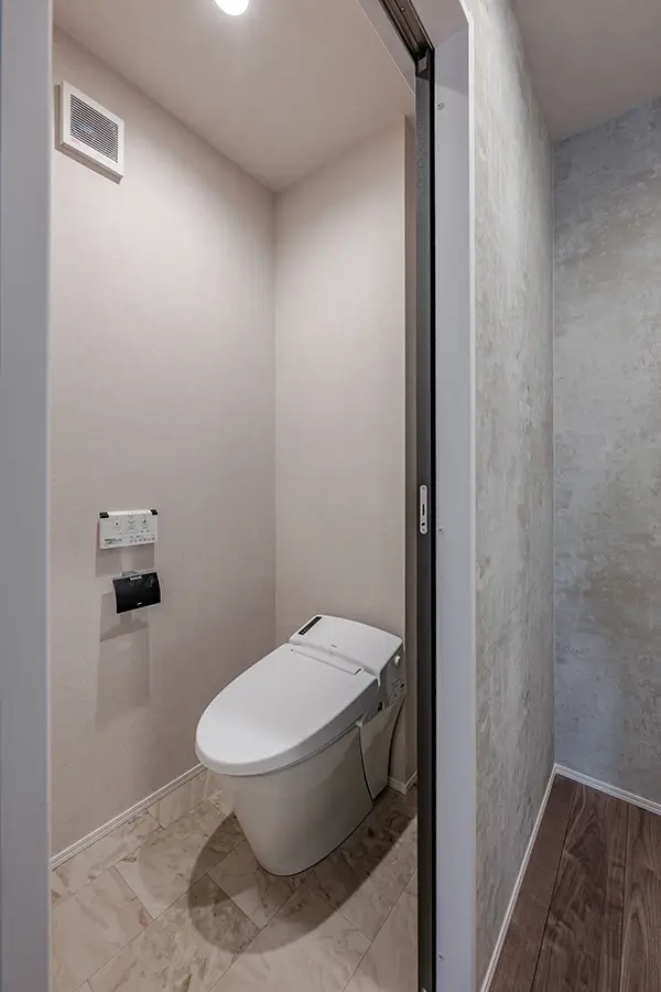 京都市伏見区の新築注文住宅　トイレ｜7ARC（セブンアーク）施工事例