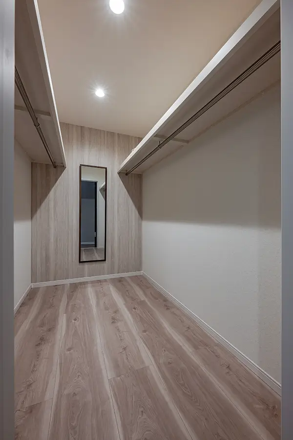 大阪市旭区の新築注文住宅　クローゼット｜7ARC（セブンアーク）施工事例